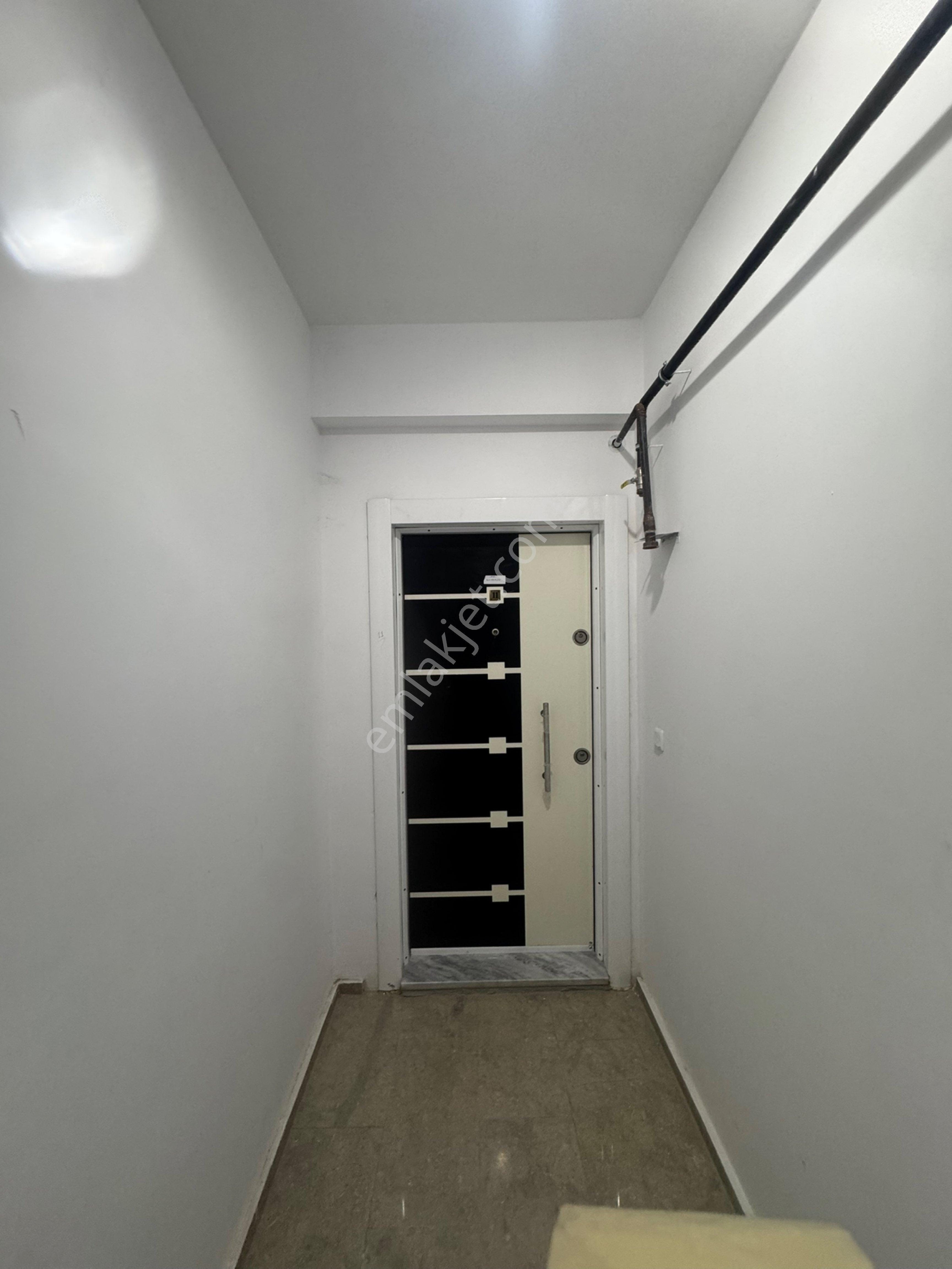 Kırklareli Merkez İsasyon Mahallesi Kiralık 1+1 Daire - Görsel 4