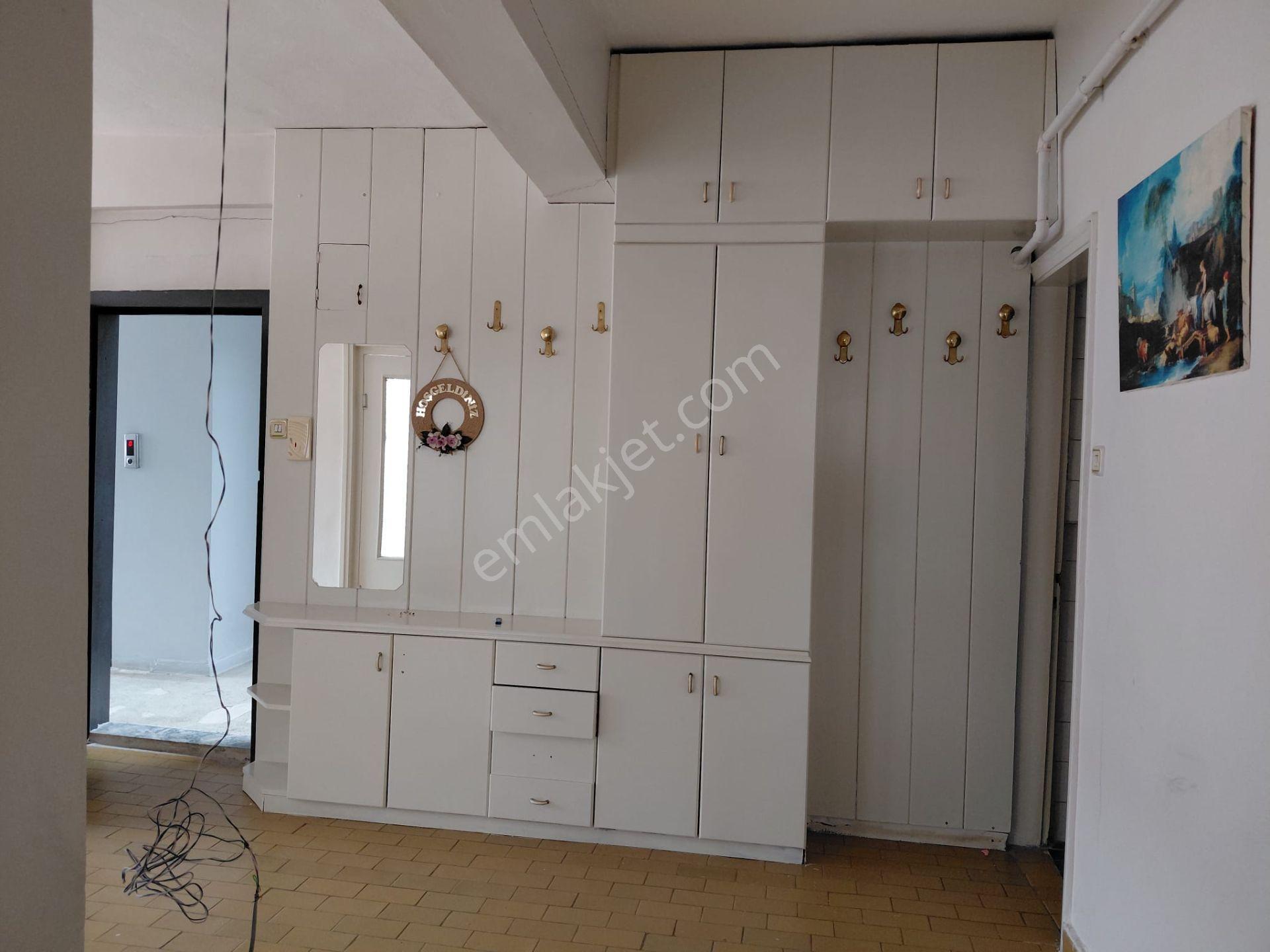 Şehrin Göbeğinde 3+1 Kiralık Daire - Görsel 10