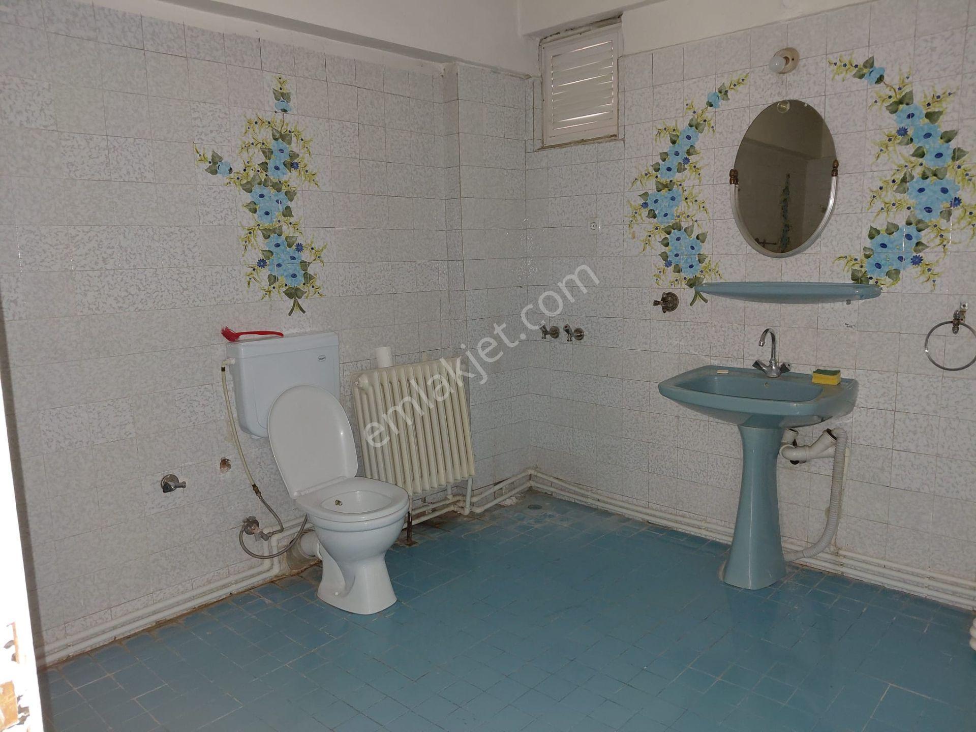 Şehrin Göbeğinde 3+1 Kiralık Daire - Görsel 11