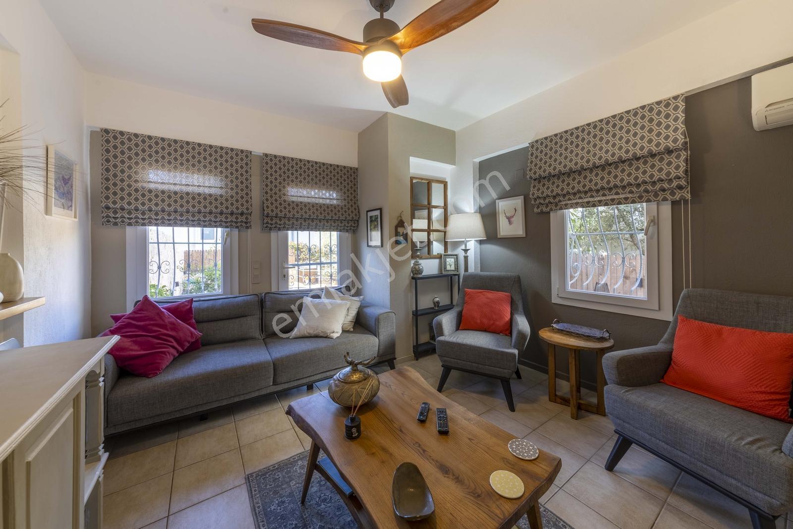 Kalkan'da 2+1 Özel Havuzlu Bahçeli Villa - Görsel 19