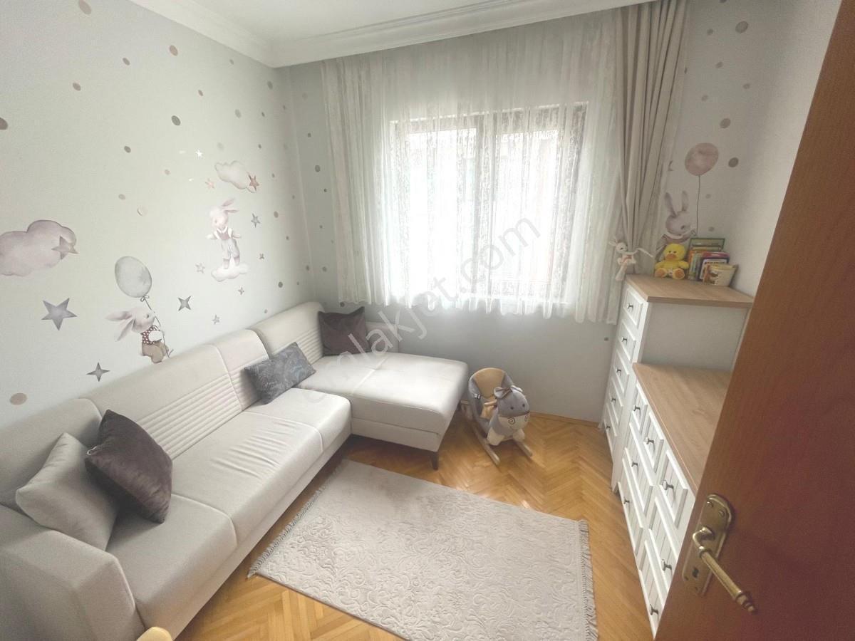 Emek 25. Cadde Ana Caddeye 1. Bina 3+1 Açık Otoparklı 100m2 Kom - Görsel 12