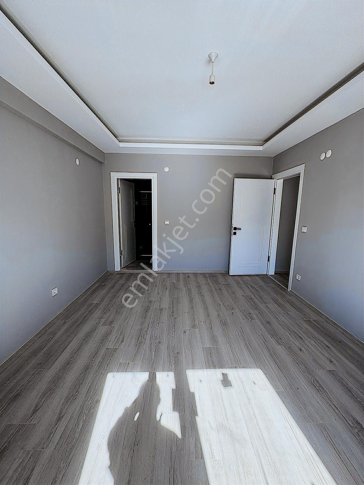 Bulvar Teras Evleri 3+1 140 M2 Geniş Balkonlu Kiralık Daire