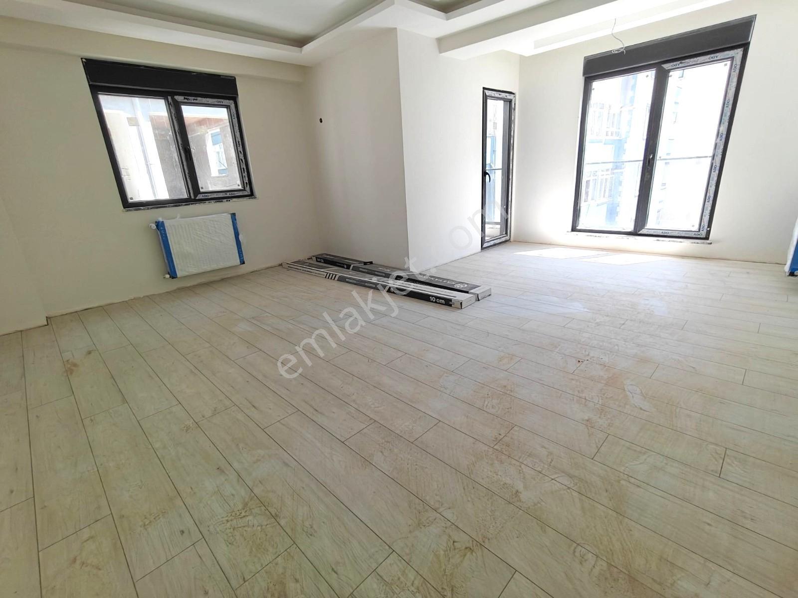 Yatırım'dan Pendik Sahil'de Marmaraya Yakın Ara Kat Geniş 2+1 - Görsel 18