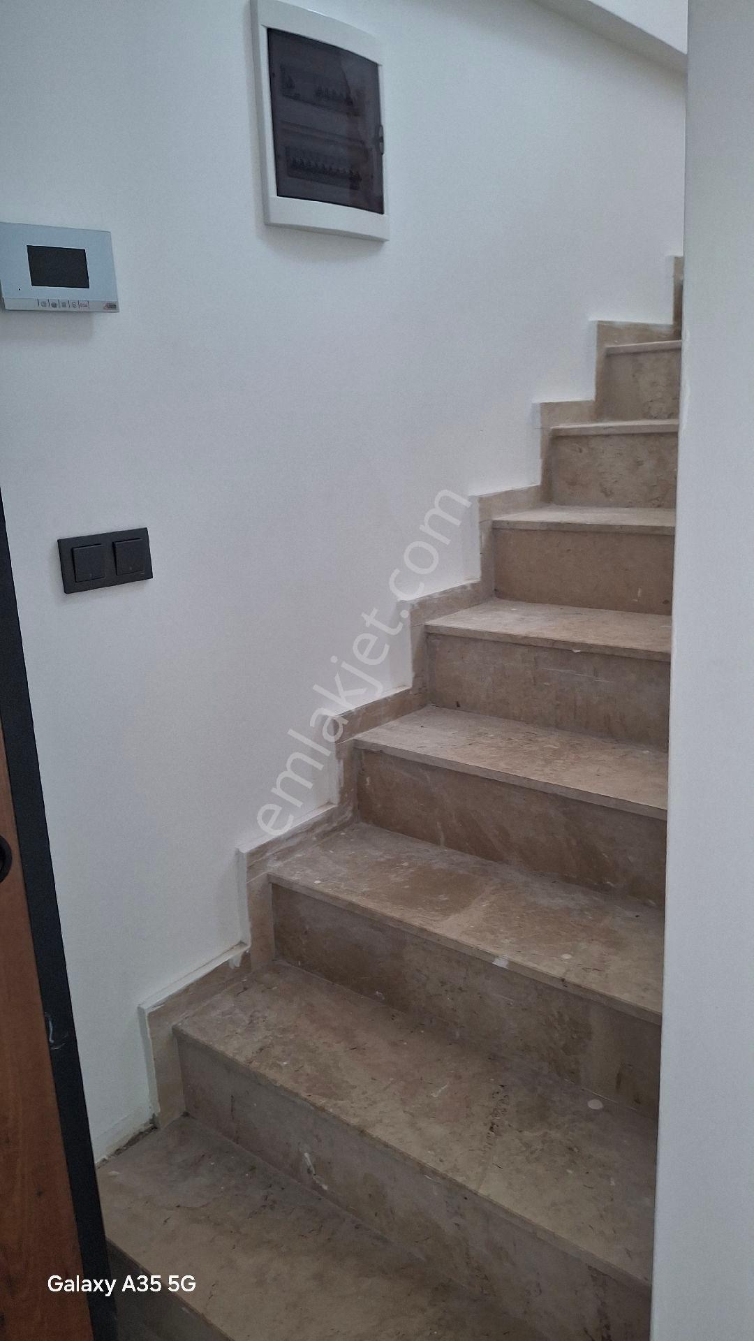 Girne Koleji Yanı 3+1 Çatıdublexsıfır Dai - Görsel 9
