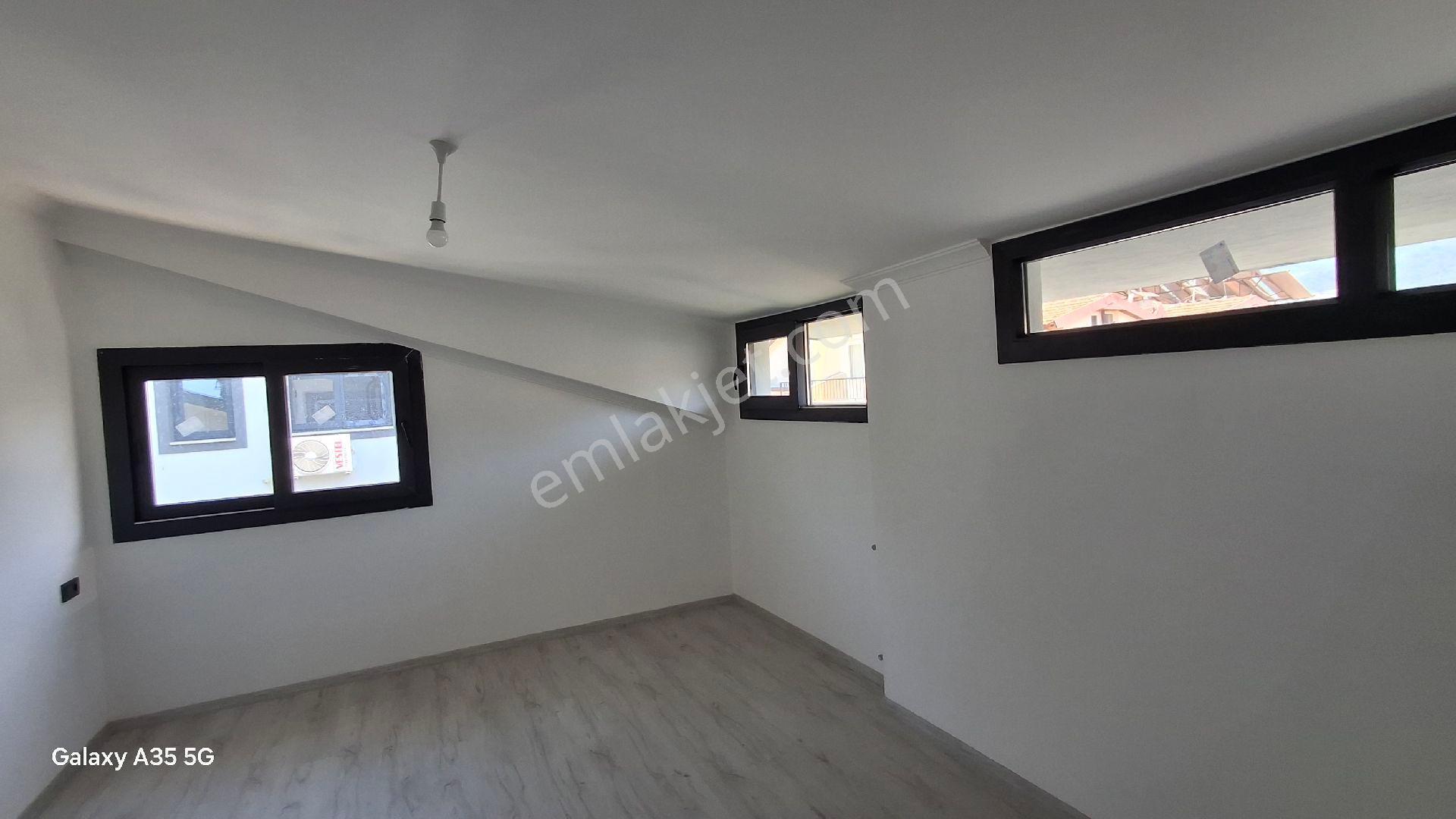 Girne Koleji Yanı 3+1 Çatıdublexsıfır Dai - Görsel 19