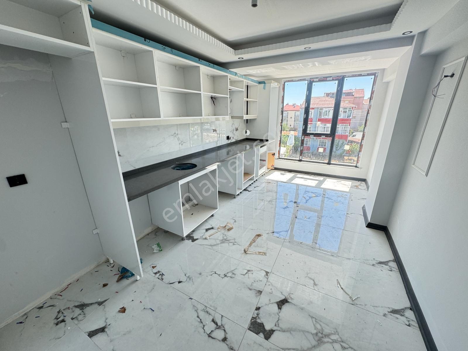 Tokay'dan Yunus Emre Mh.3+1 130m2 Ön Cephe Ebeveyn Banyolu Daire