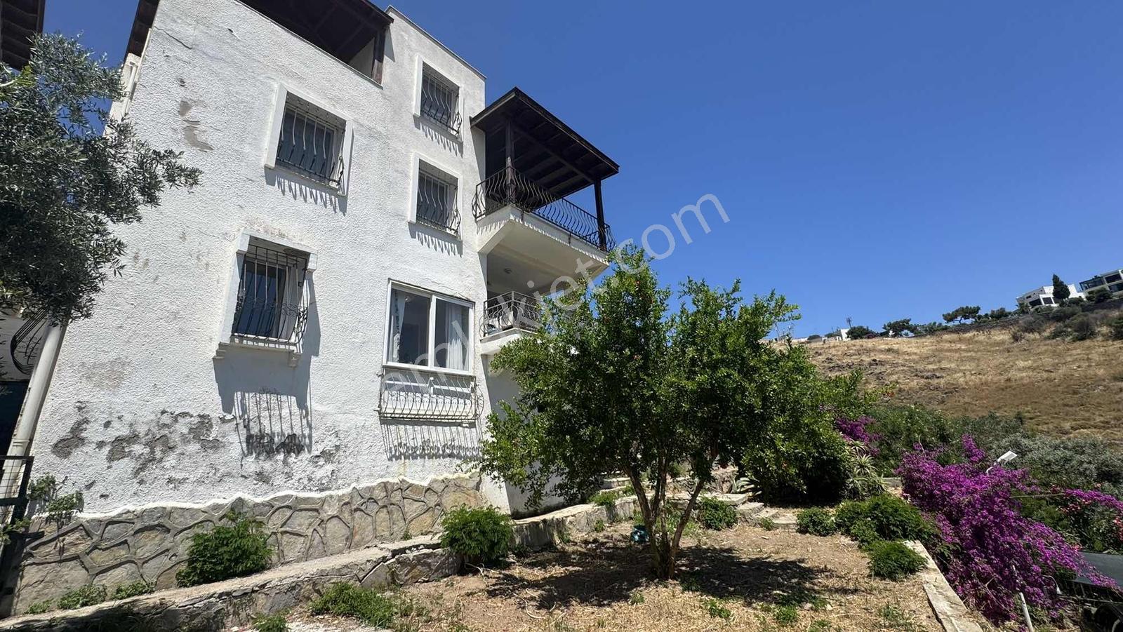 Bodrum Bağla Bankev Sitesin'de Deniz Manzaralı Bahçeli 2+1 - Görsel 19