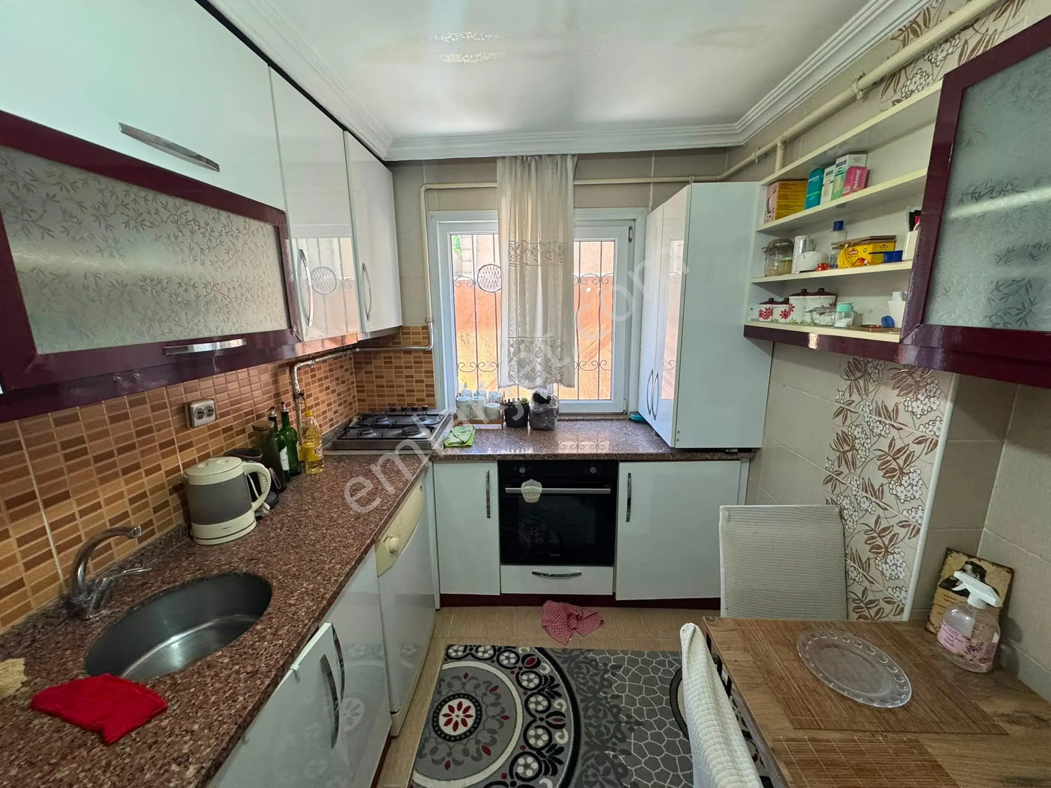 Darıca Emek'te Müstakil Tadında 2+1 110m² Ferah Kullanışlı Daire