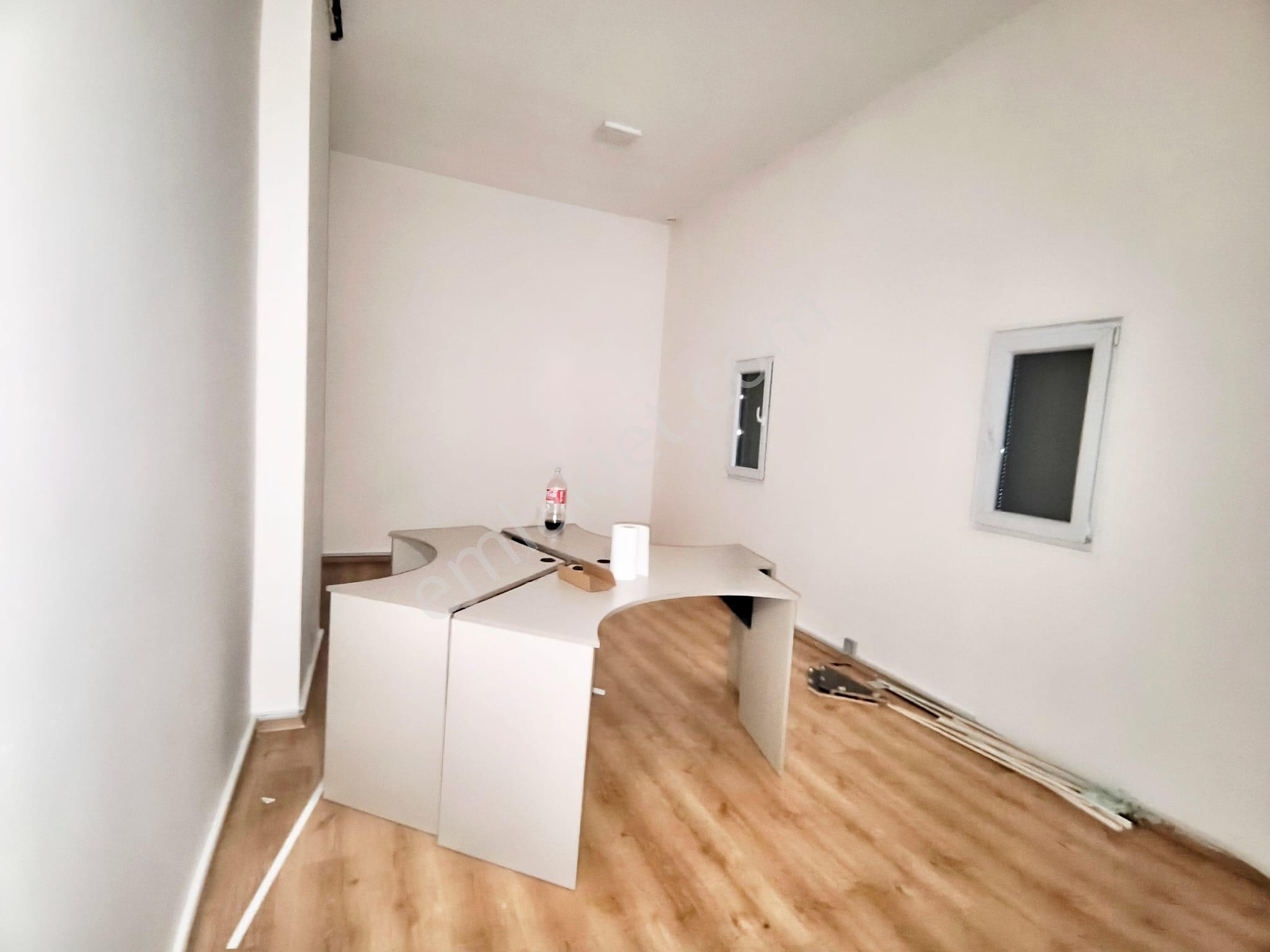 Gençbayraktar'dan İzmir Yoluna Cephe Kiralık Ofis - Görsel 16