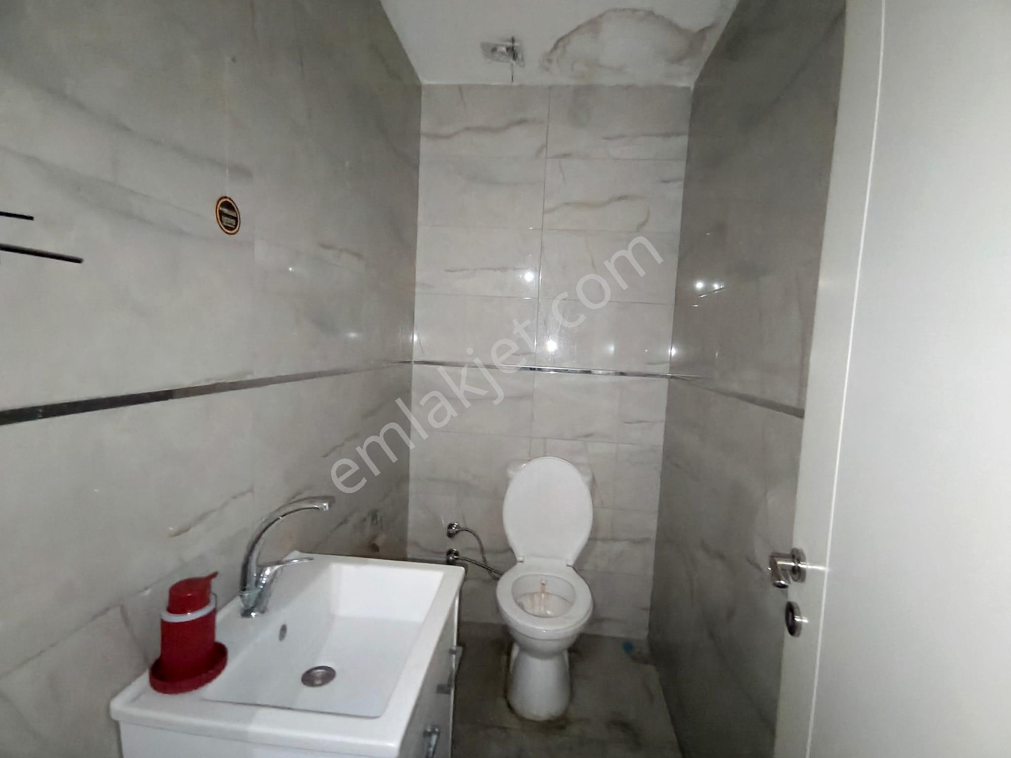 Gençbayraktar'dan İzmir Yoluna Cephe Kiralık Ofis - Görsel 30