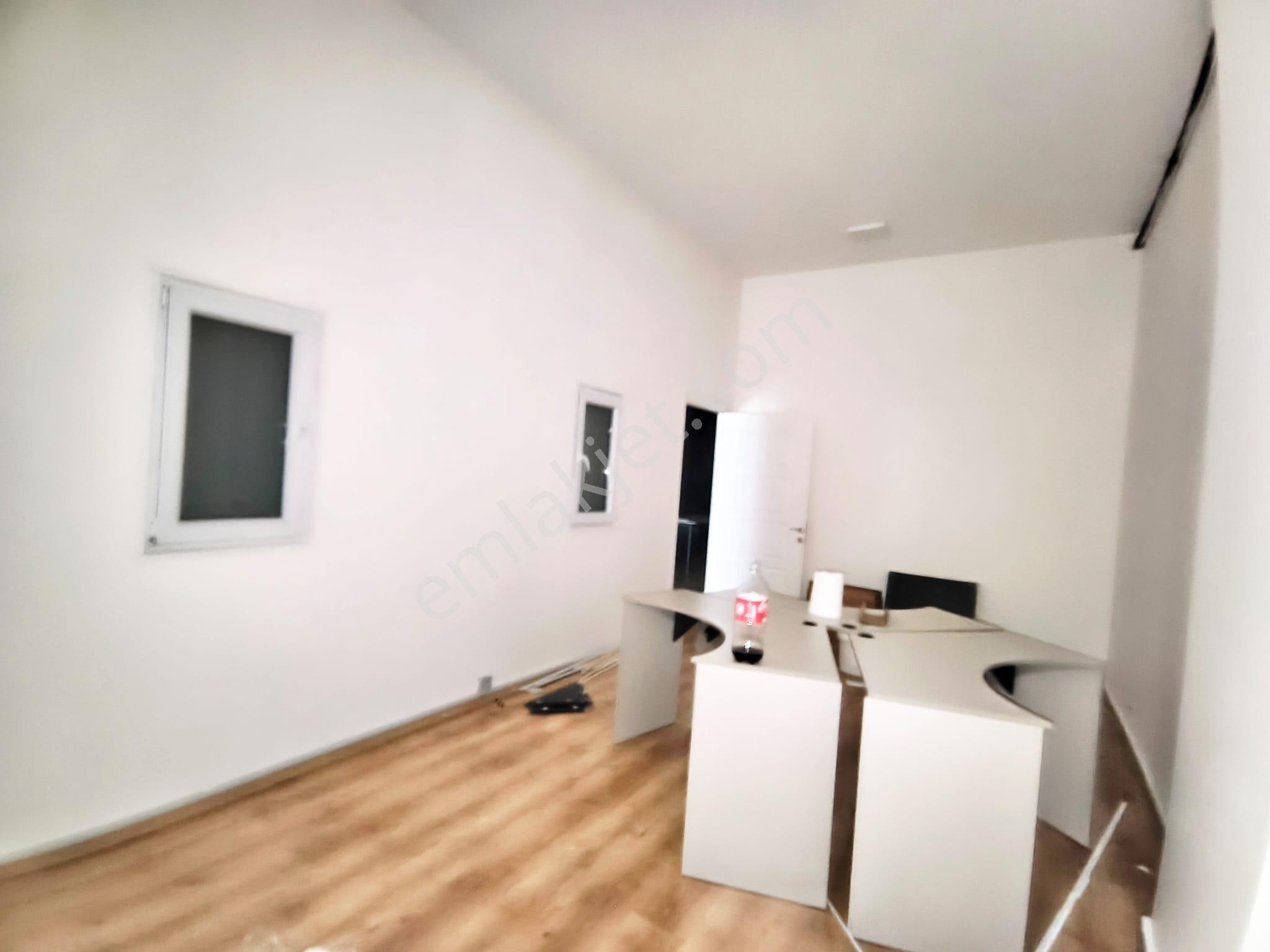 Gençbayraktar'dan İzmir Yoluna Cephe Kiralık Ofis - Görsel 17