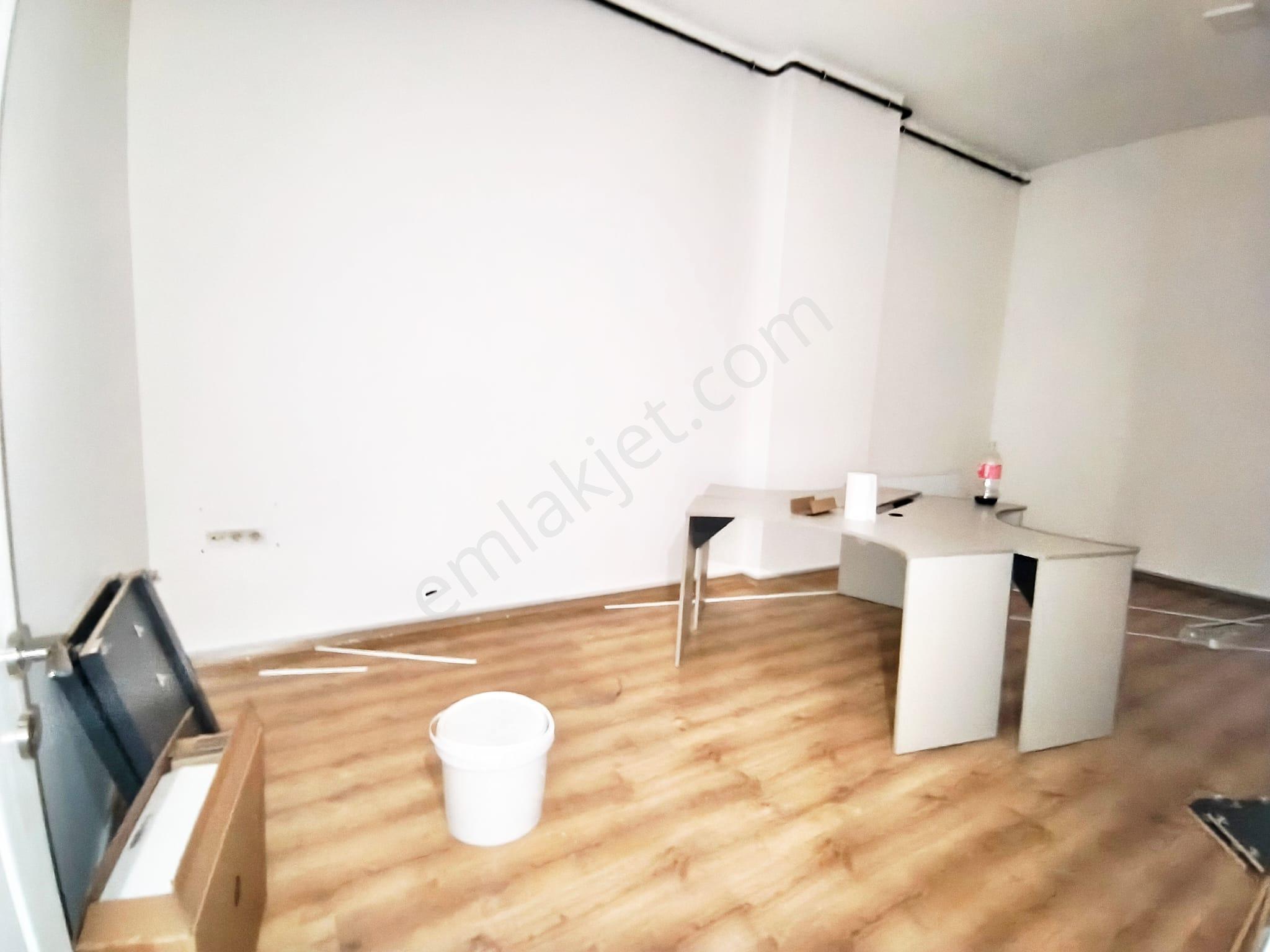 Gençbayraktar'dan İzmir Yoluna Cephe Kiralık Ofis - Görsel 15