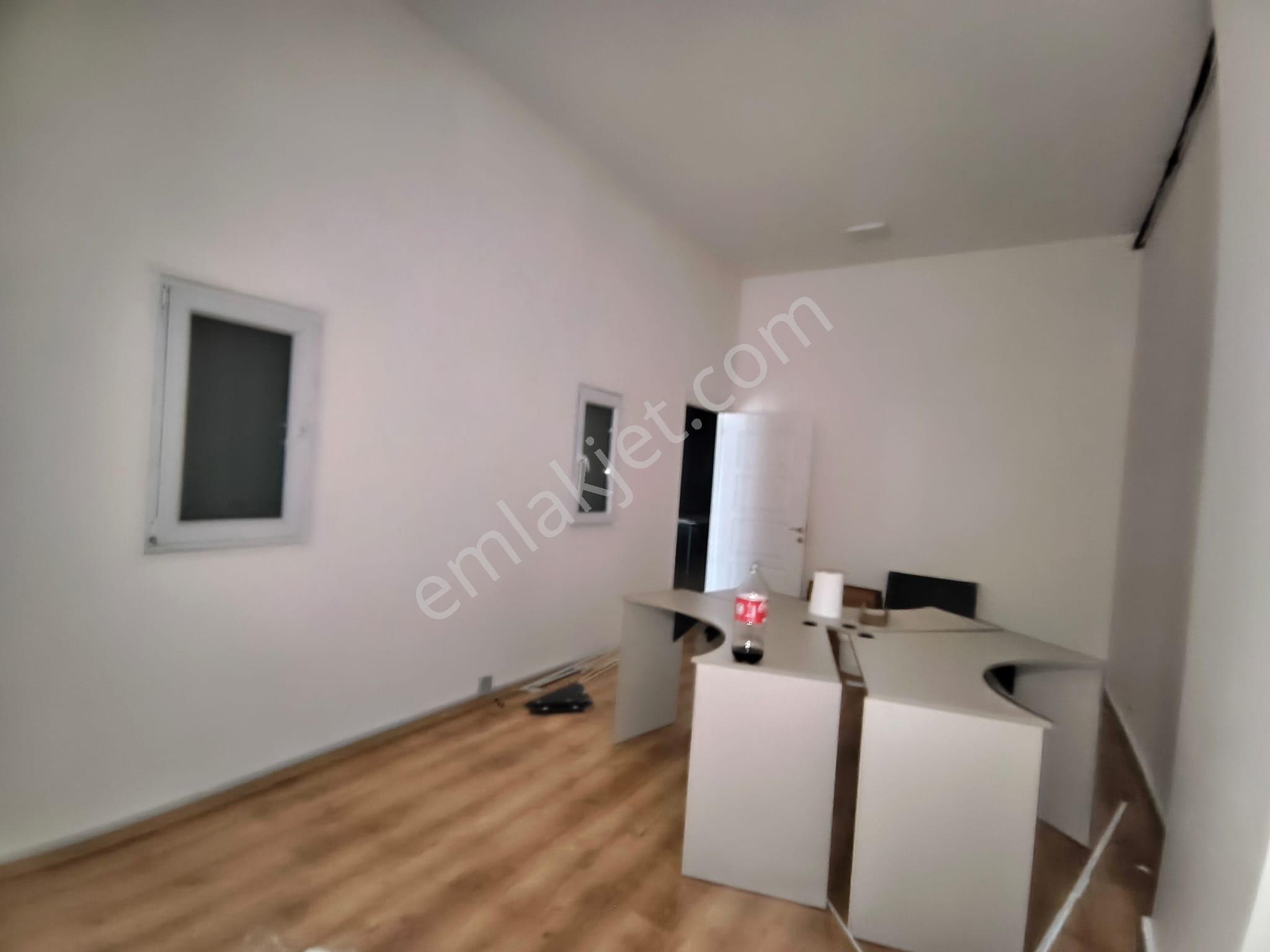 Gençbayraktar'dan İzmir Yoluna Cephe Kiralık Ofis - Görsel 27