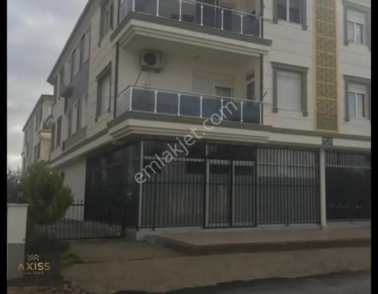 Kiralık 100 M2 Dükkan Altınova