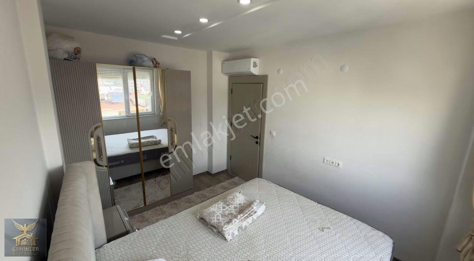 1+1 Havuzlu İskanlı Full Eşyalı Kiralık - Görsel 2