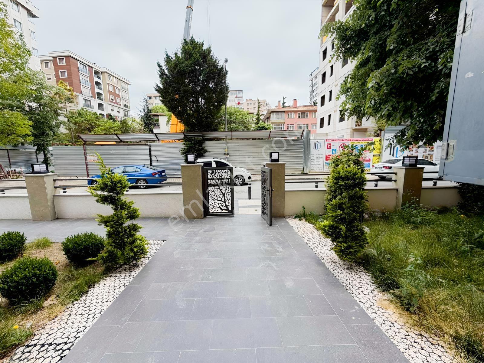 Feneryolu'nda Sıfır Bahçeli 1+1 | Home Office Uygun Kiralık - Görsel 26