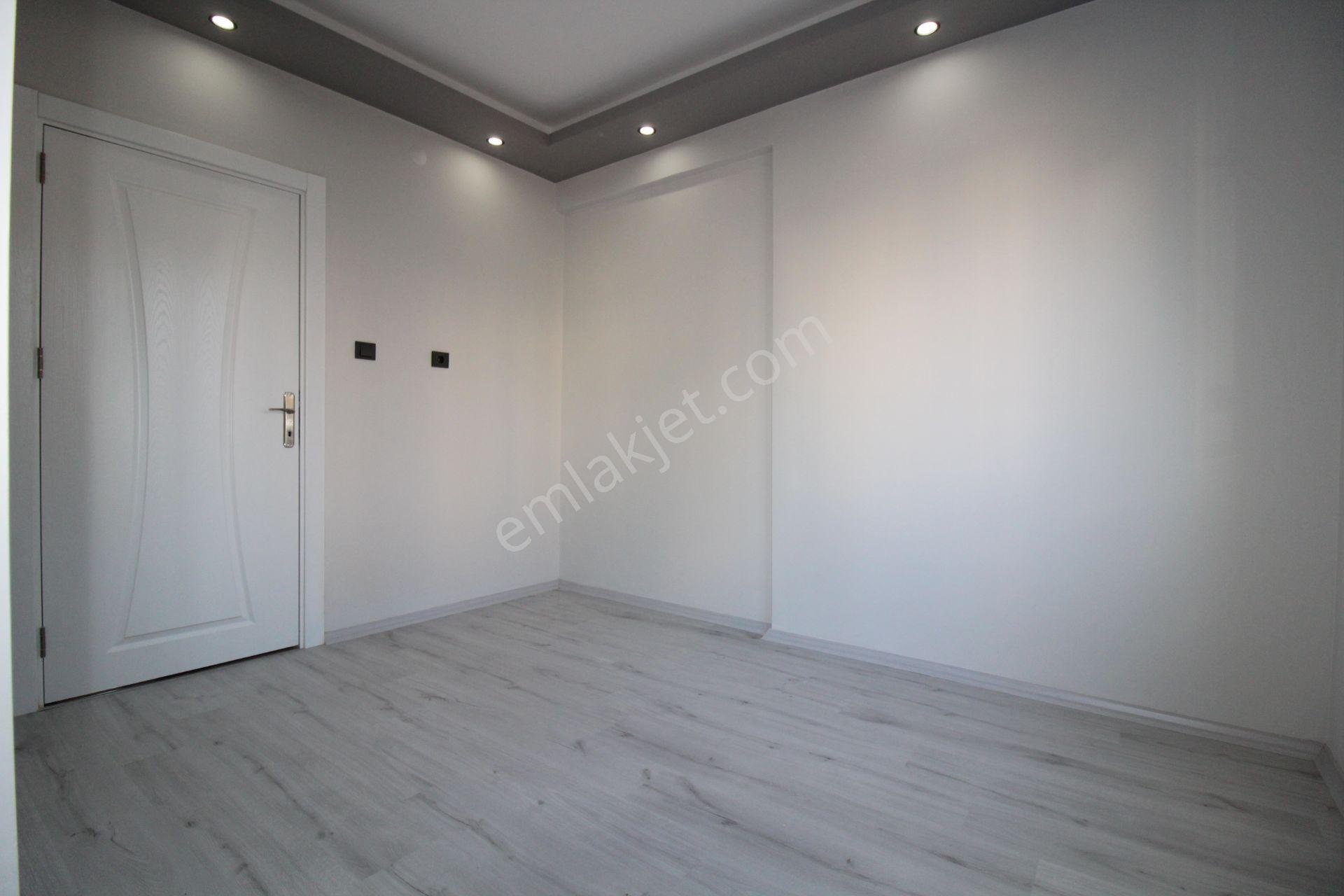 Aslan'dan Martı Otel Civarı Site İçi Full Yapılı Satılık 3+1 - Görsel 16