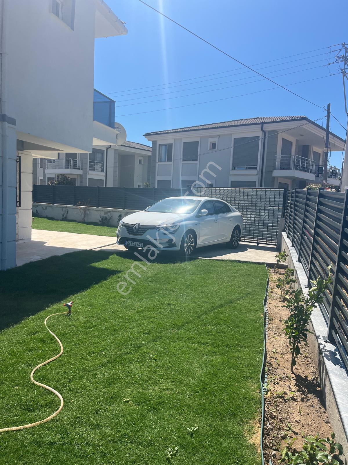 Urla Gülbahçe'de, Kaçırılmayacak Fırsat, Satılık, 3+1 Villa, - Görsel 5