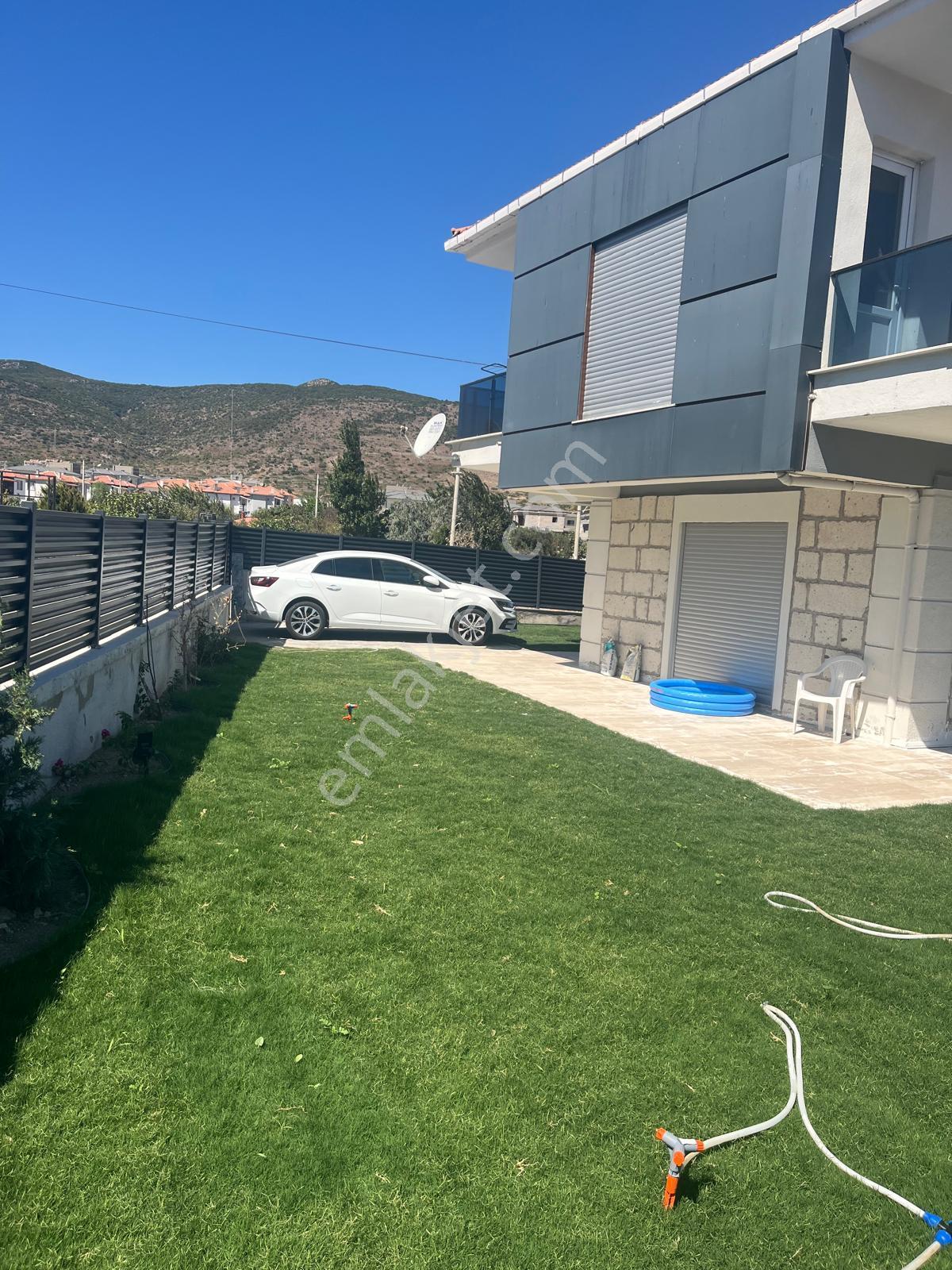 Urla Gülbahçe'de, Kaçırılmayacak Fırsat, Satılık, 3+1 Villa, - Görsel 3