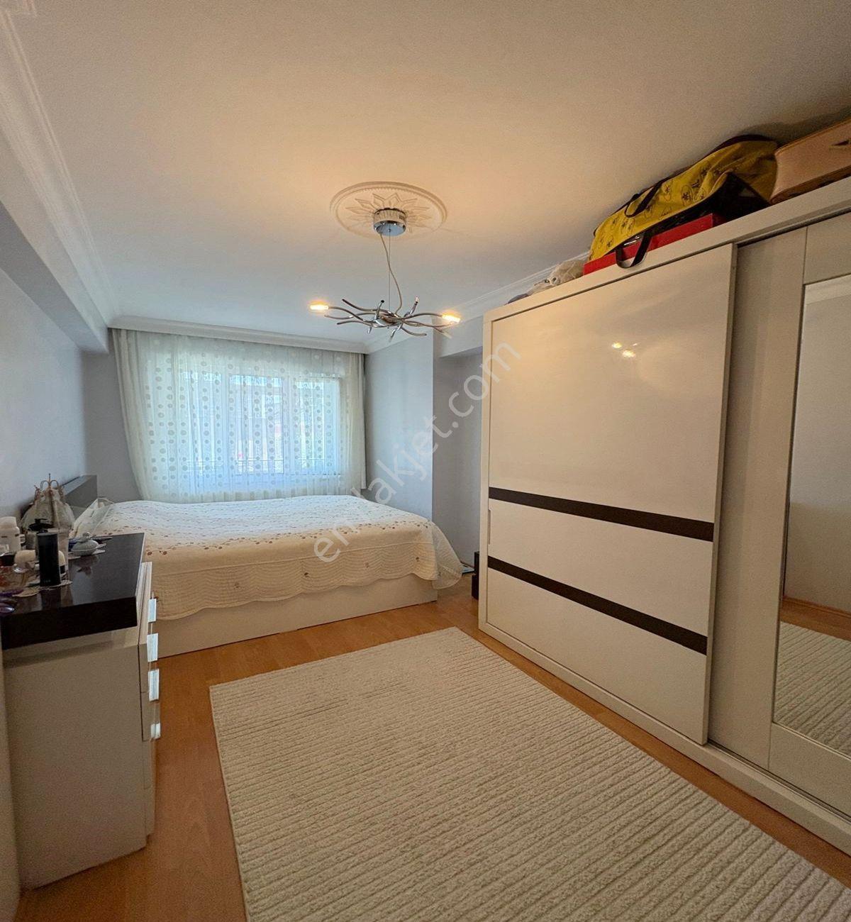 Müslüm Emlaktan Cihangir Kaymakamlığına Yakın 3+1 19 Yıllık Daire - Görsel 11