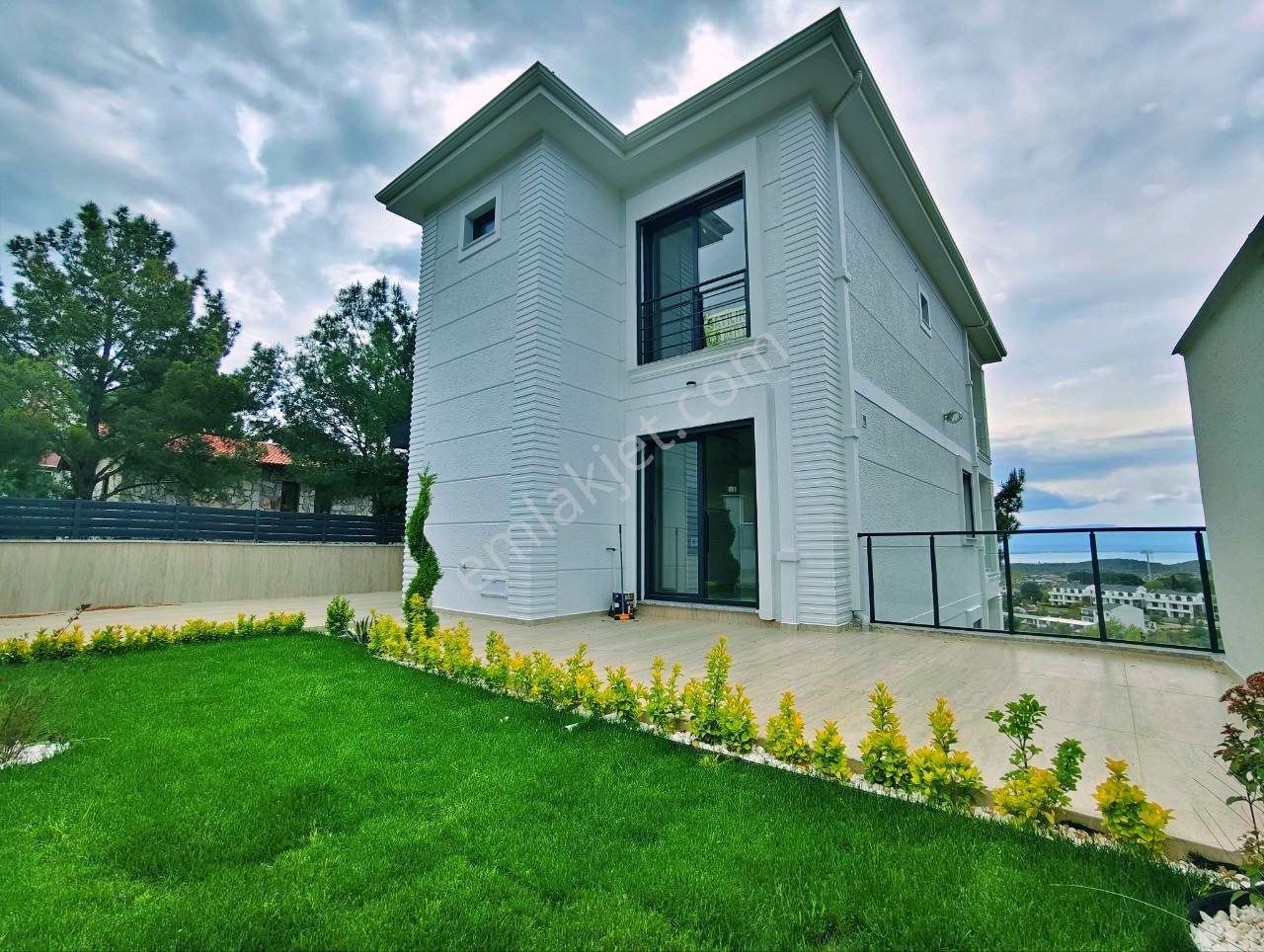 Uytundan Gürede Full Panoramik Deniz Manzaralı Müstakil 4+1villa