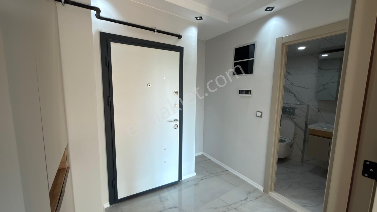 Rba'dan Sütlüce Mh. İstiklal Cd. Üzerinde Satılık 1+1 Apart - Görsel 9
