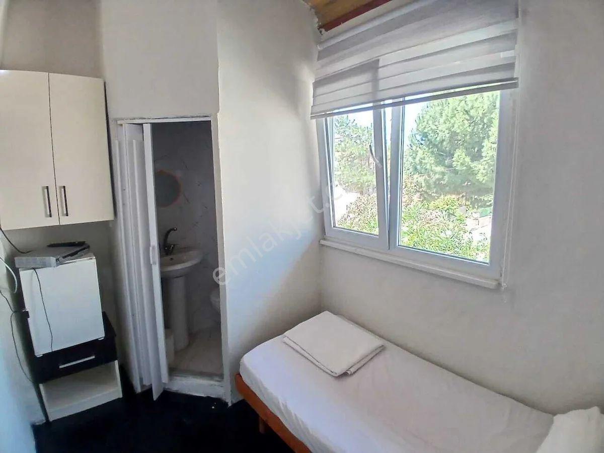 Akman'dan Avşa Adasında Plaja 100 Metre 9 Odalı Butik Otel - Görsel 12