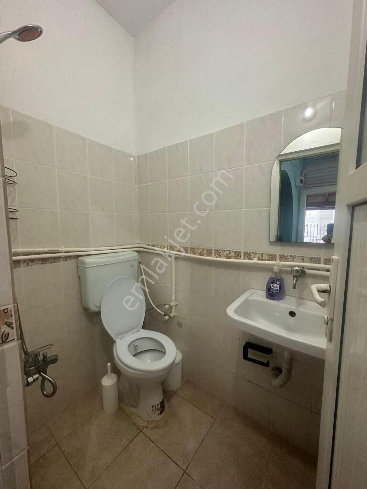 Akman'dan Avşa Adasında Plaja 100 Metre 9 Odalı Butik Otel - Görsel 19
