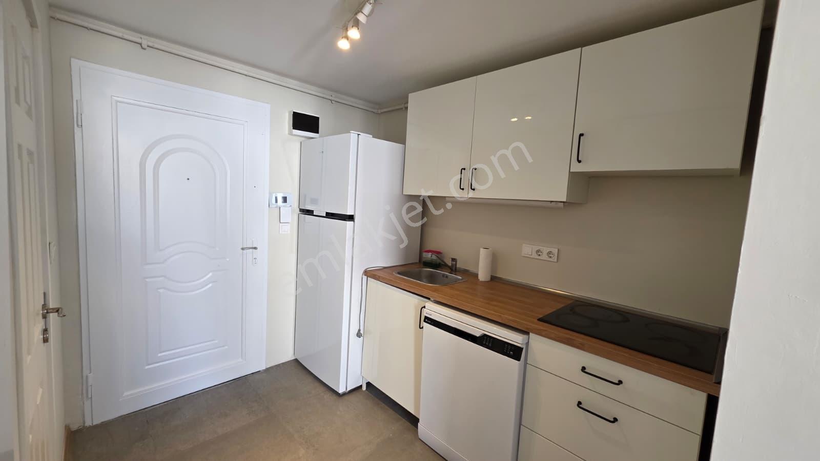 Zekeriyaköy Çarşıda Kiralık İş Yeri - Görsel 6
