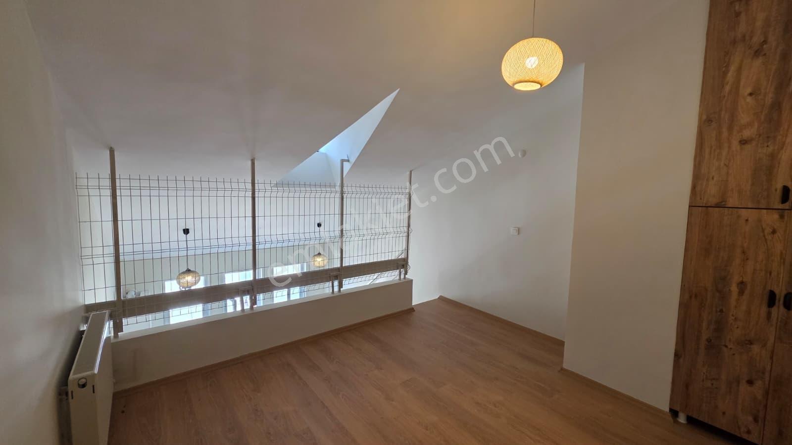 Zekeriyaköy Çarşıda Kiralık İş Yeri - Görsel 33