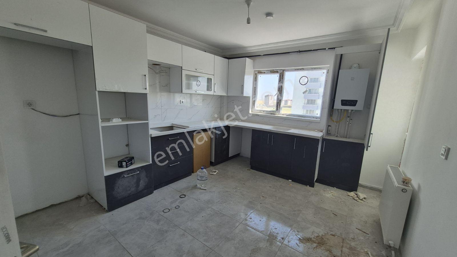 Kiralık 3+1 Daire | Osb'ye 2 Km | Güney Cephe | Site İçerisinde - Görsel 27