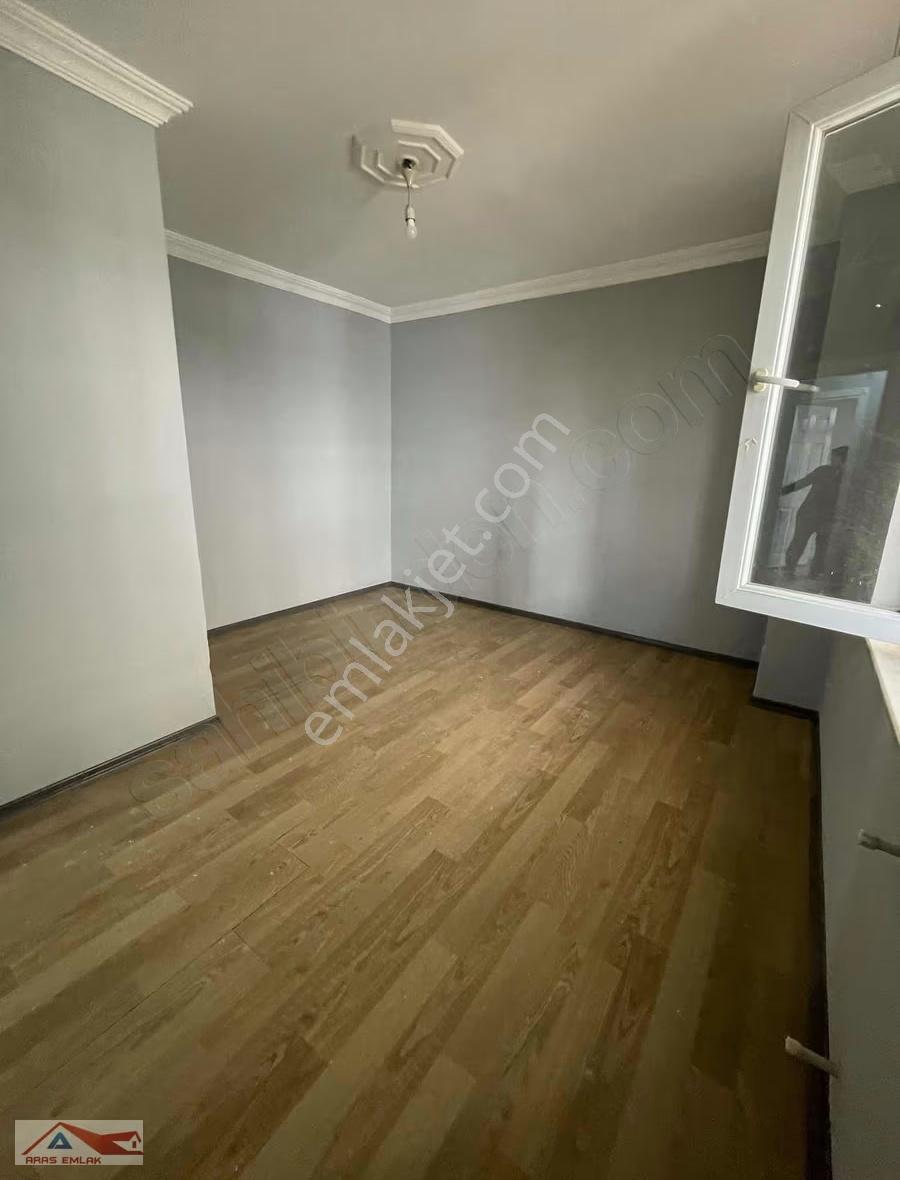 Okula Cephe Yüksek Giriş 1+1 Caddeye Yakın Tadilatı Yapıldı - Görsel 19