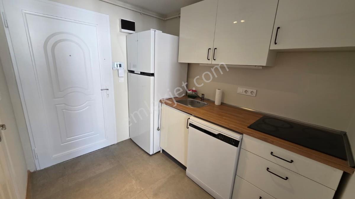 Zekeriyaköy Çarşıda Kiralık İş Yeri - Görsel 17