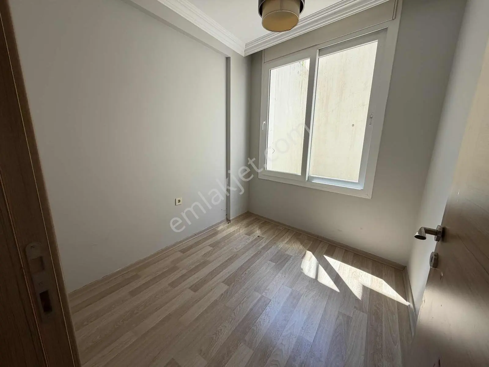 Üçkuyular Mahallesi 2+1 Kiralık Daire - Görsel 2