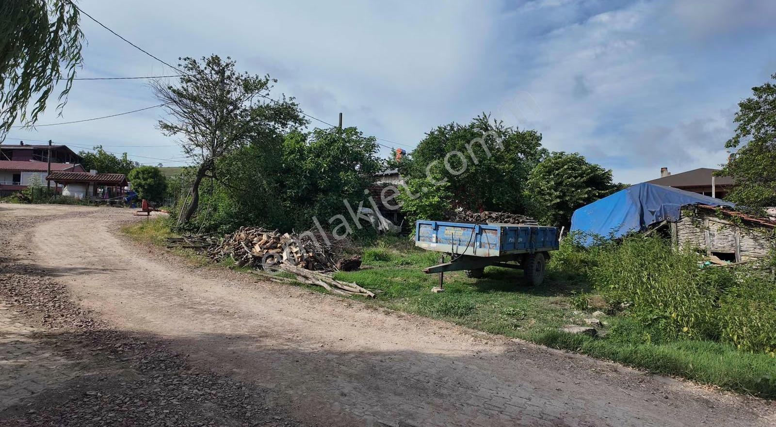 Pekerler Emlaktan İzmit Çağırganda %40 İmarlı Yatırımlık Arsa - Görsel 2