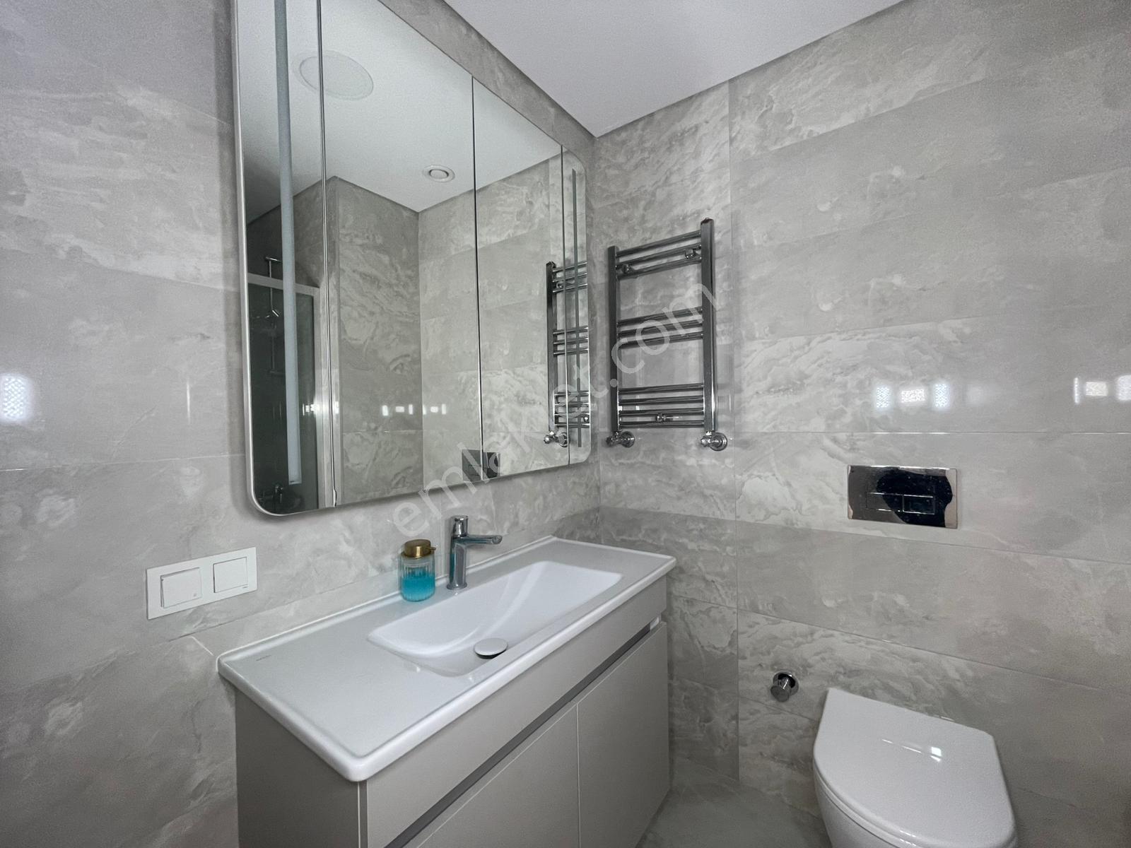 Nusret Öztürk Maltepe Suryapı Yeşil Mavi Sitesi Kiralık 3+1 - Görsel 55