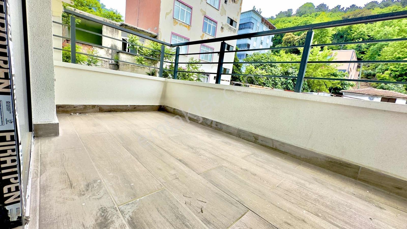 Garanti Gayrimenkulden Güzel Sanatlarda Satılık 1+1 Daireler - Görsel 3