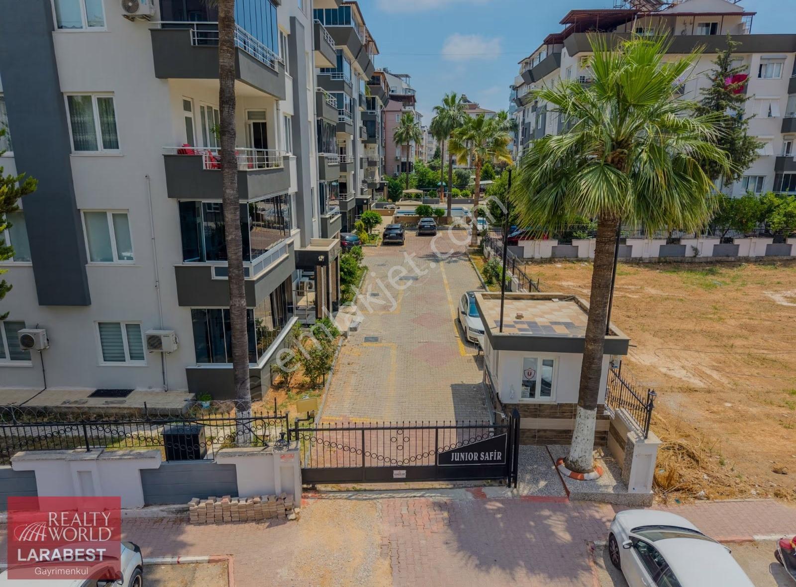 Meydankavağı Mah. Havuzlu Güvenlikli Sitede Satılık 4+1 Dubleks - Görsel 6