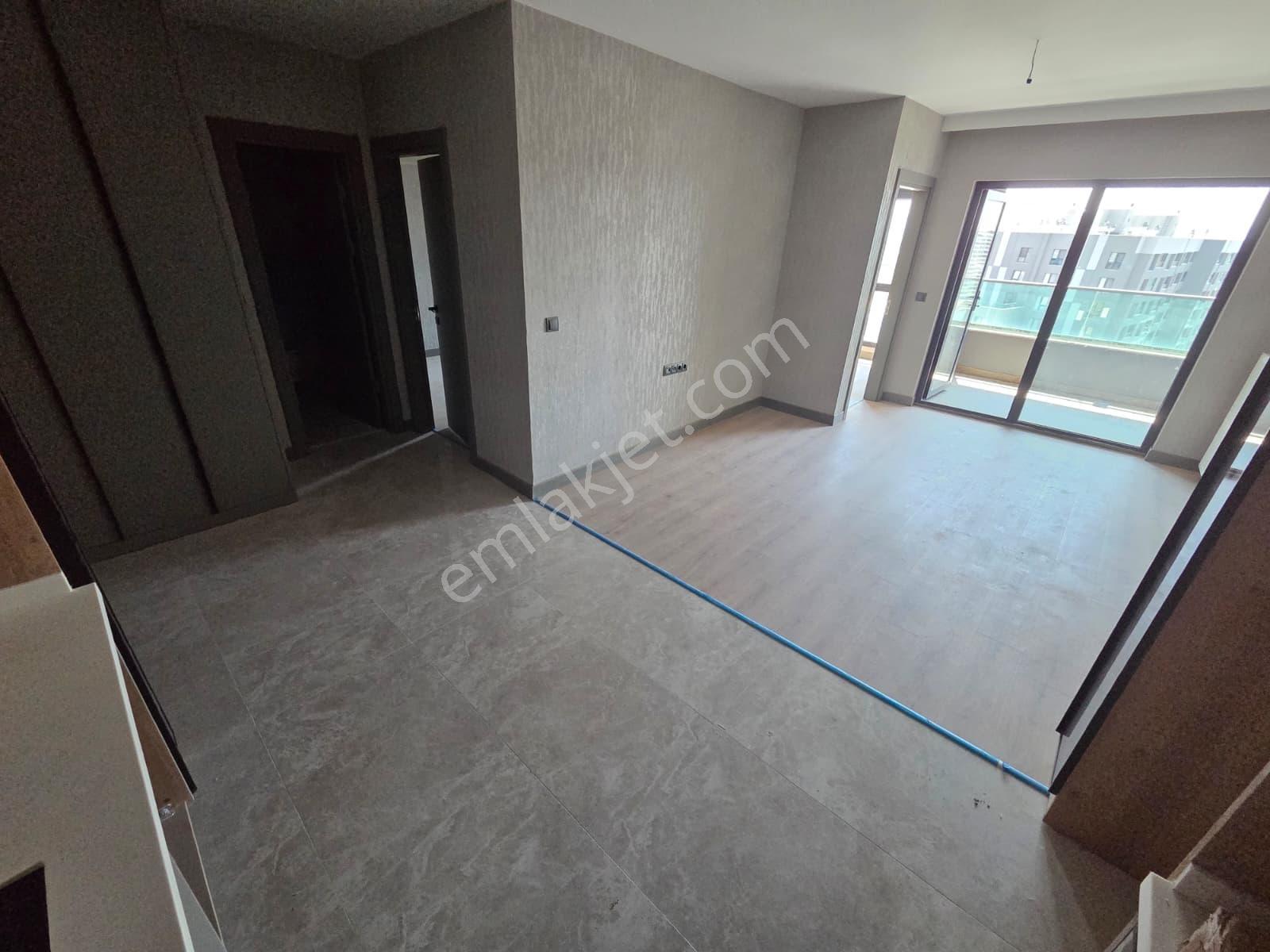 Ap İstport Terrace Sitesinde Lüks Yapılı Kiralık 2+1 Daire - Görsel 21