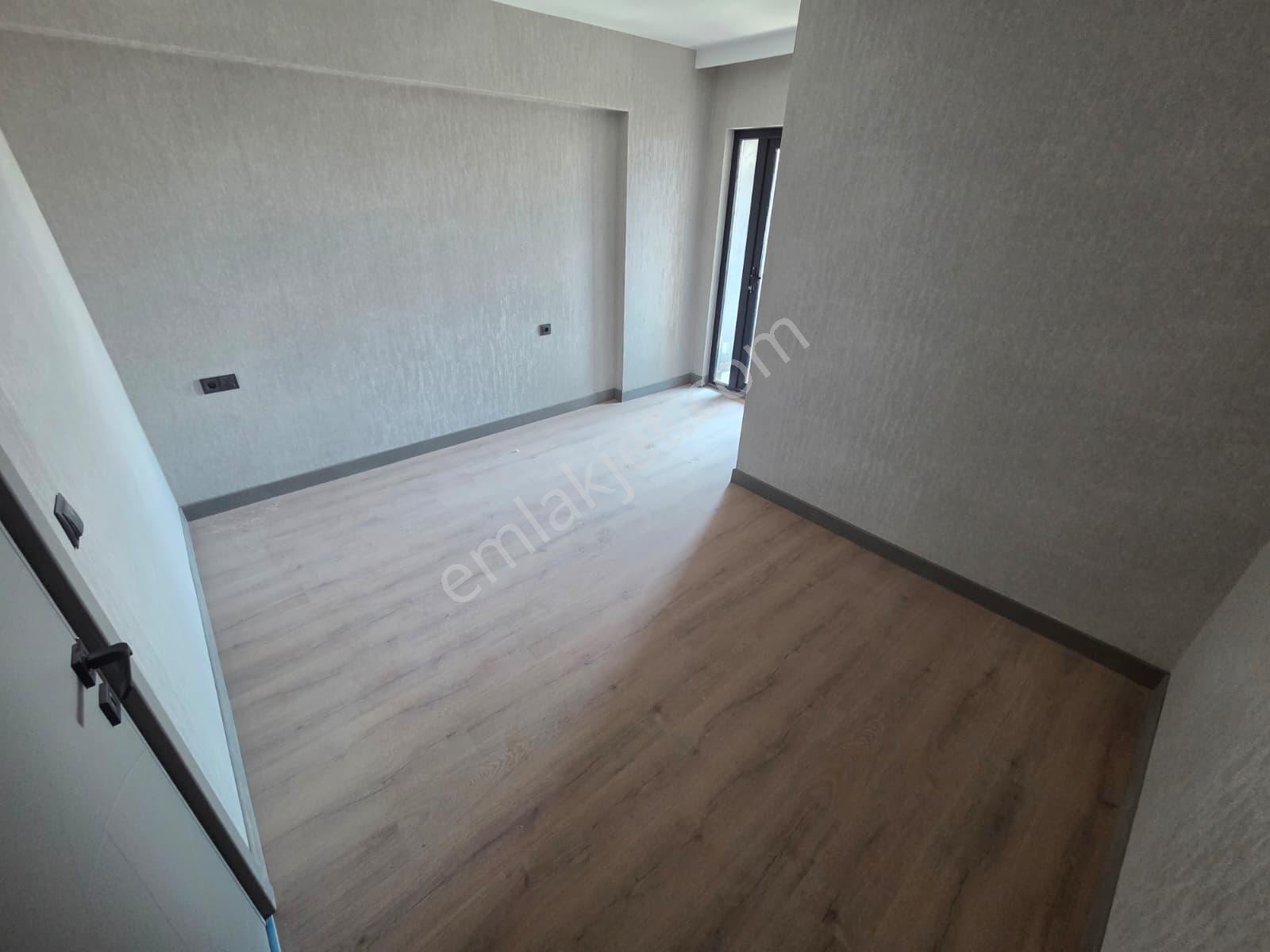 Ap İstport Terrace Sitesinde Lüks Yapılı Kiralık 2+1 Daire - Görsel 18