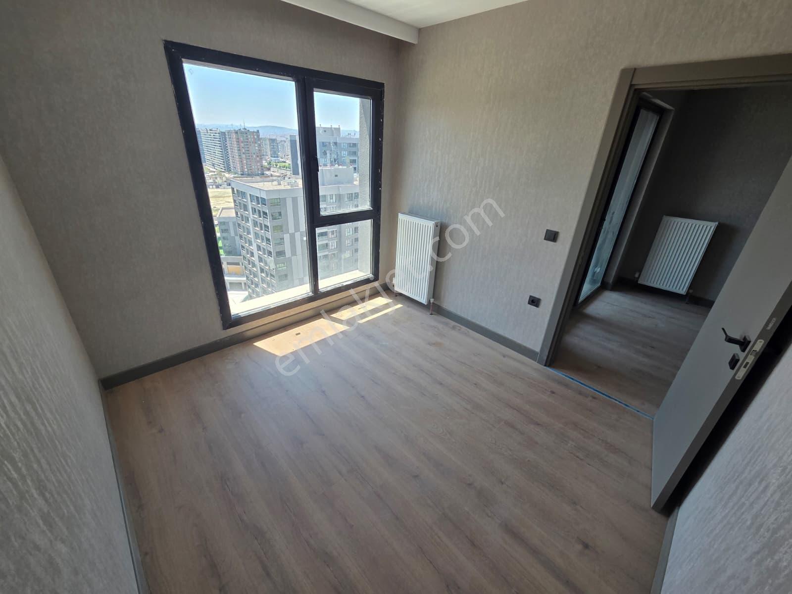 Ap İstport Terrace Sitesinde Lüks Yapılı Kiralık 2+1 Daire - Görsel 8