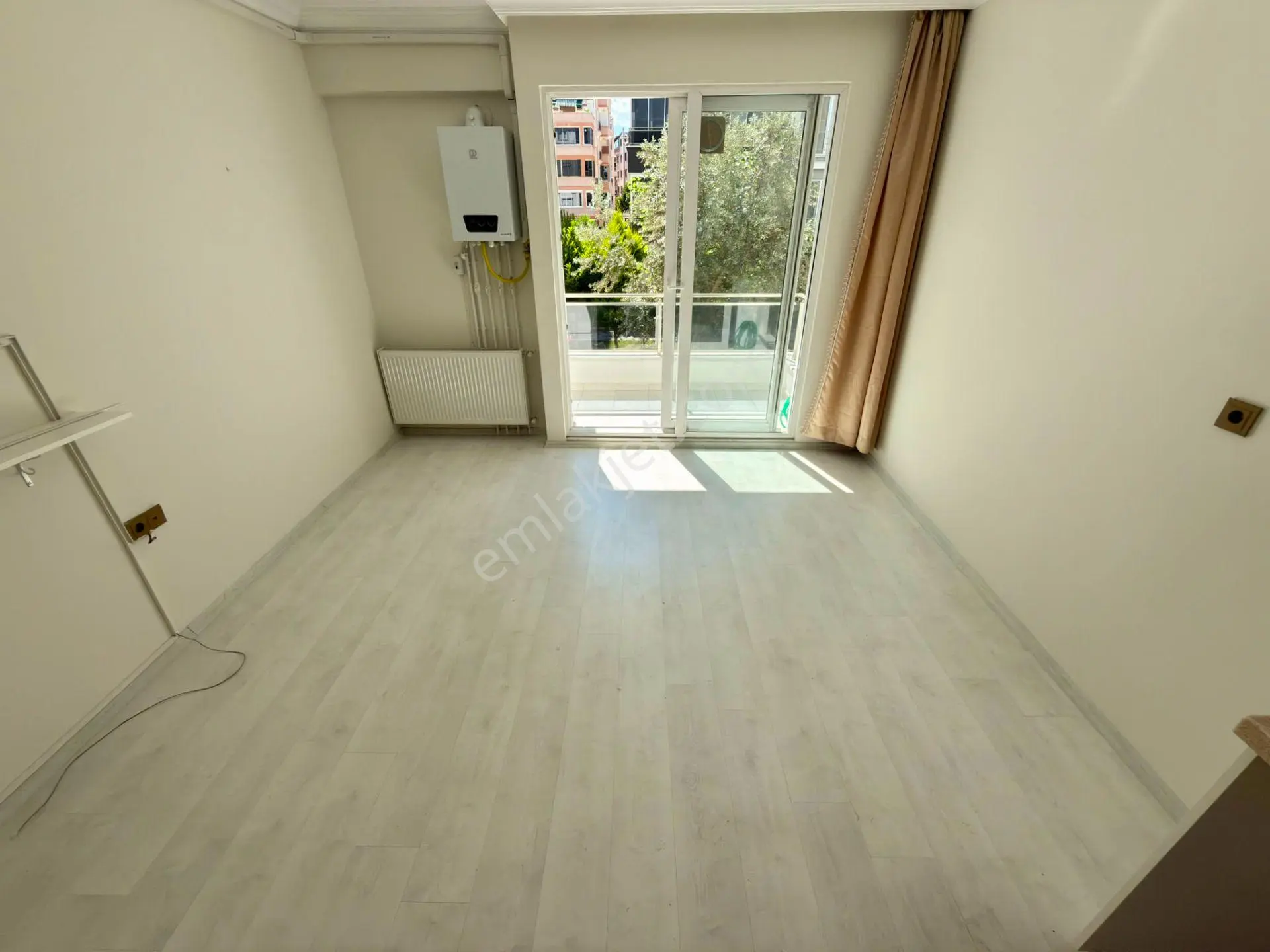 Yükselden Sarıkızda Şok Fiyata Doğalgazlı Satılık 2+1ferah Daire - Görsel 5