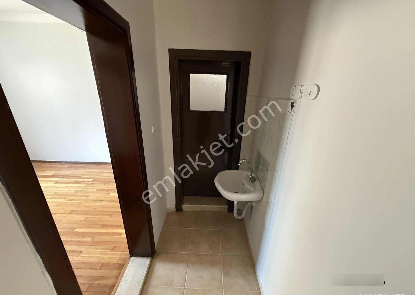 Emek Mah. Etkin Koleji Yakını 2+1 120m2 Daire - Görsel 17