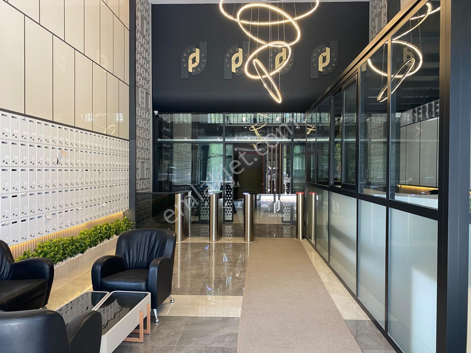 Serbey İş Merkezi'nde Balkonlu 47 M² Prestijli Satılık Ofis - Görsel 7