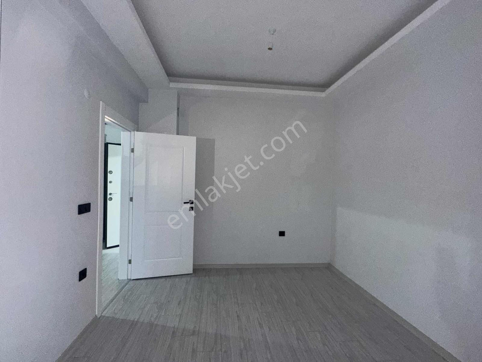 Yükselen Değeriyle Yeni Şehir Hastanesi Bölgesinde Satılık 1+1 - Görsel 12