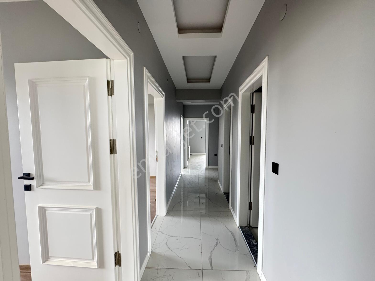 Kuzey Tower'da Satılık Geniş 3+1 Lüks Fırsat Daire - Görsel 25