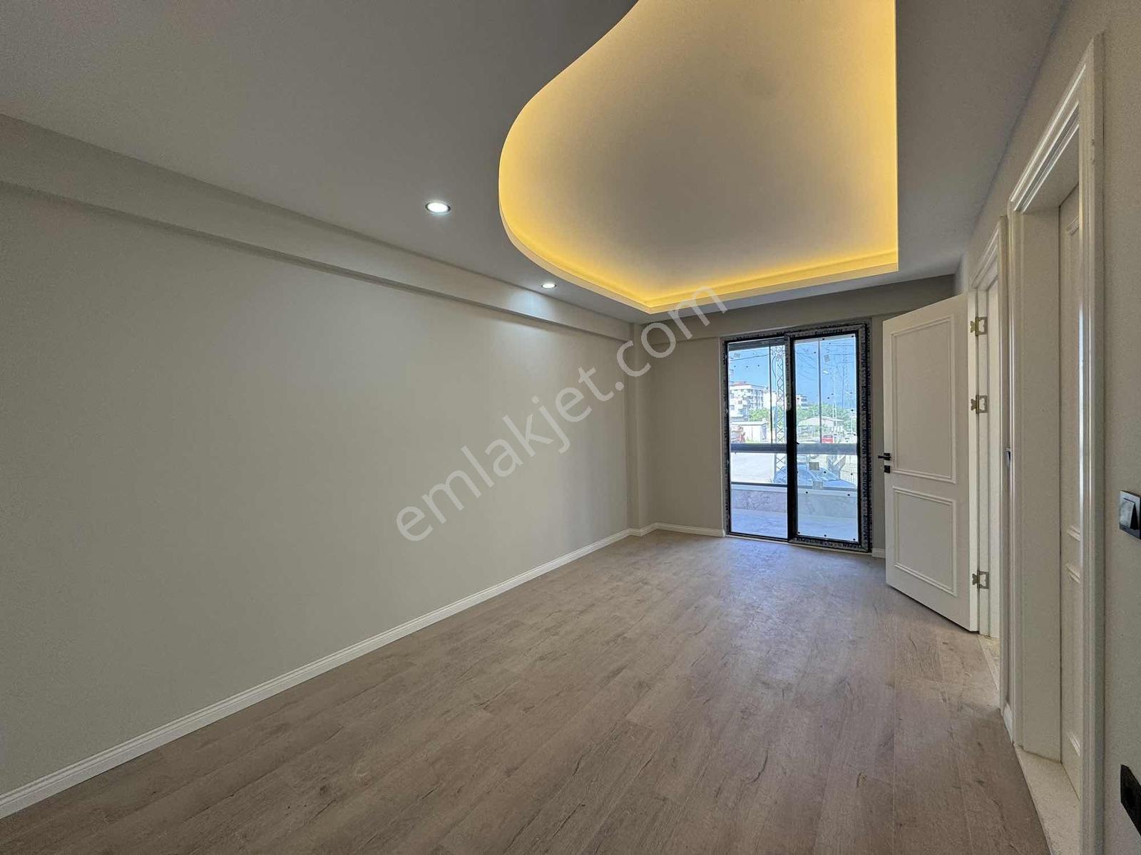 Canik'te Modern Mimari Deniz Manzaralı 2+1 Satılık Lüks Daire - Görsel 10