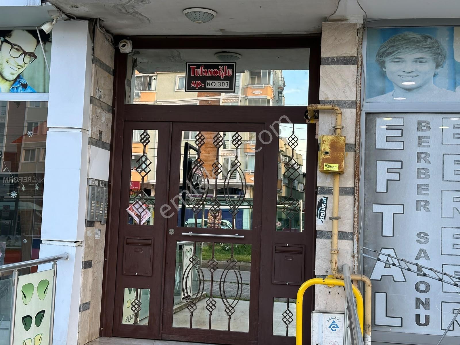 Ömür Evleri Tramvay Durağına Cephe | Kiralık Geniş 3+1 Daire - Görsel 30