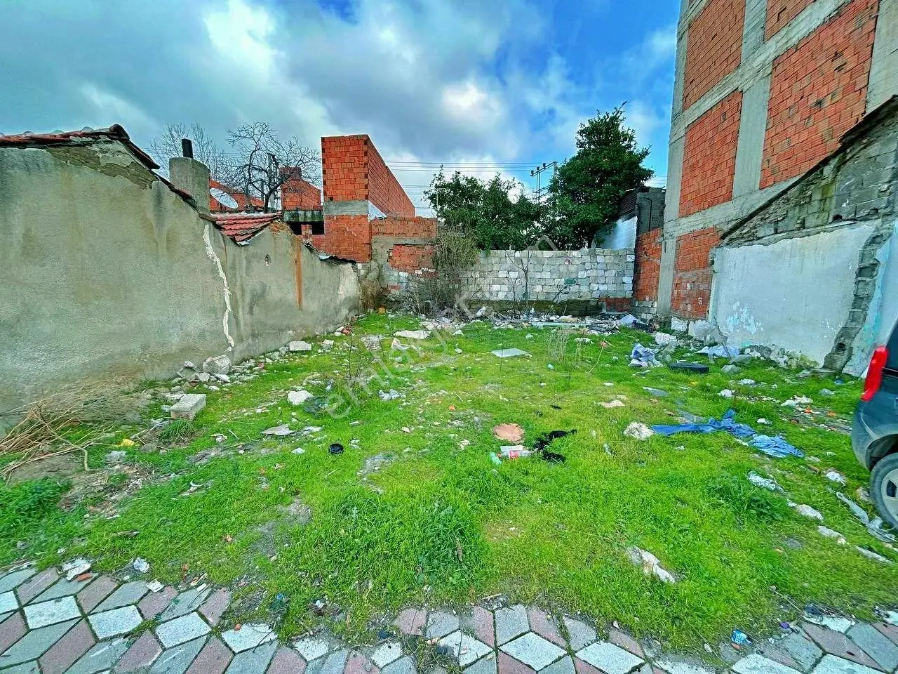 Tek Yetkili Uytundan Edremit Gazicelalde %100 İmarlı Arsa