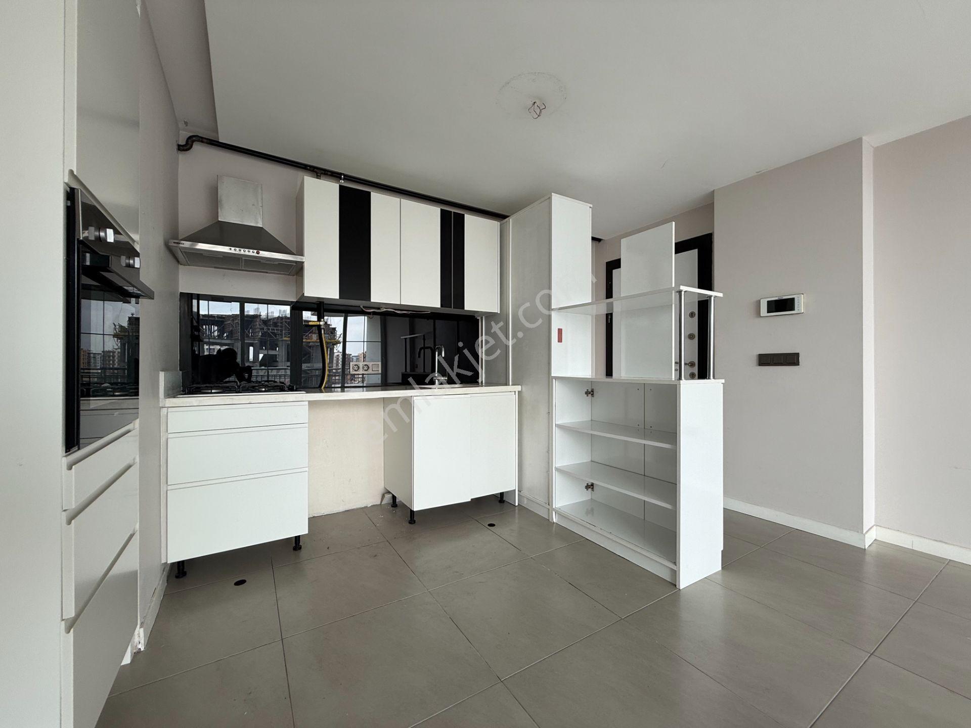 Pınar'da 3+1 100 M2 Doğalgazlı Site İçi-güvenlikli-hauzlu Hasarsız Kiralık Daire - Görsel 5